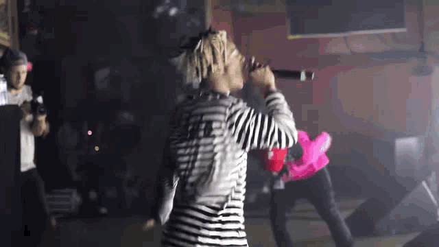 American Rapper Xxxtentacion Concert GIF