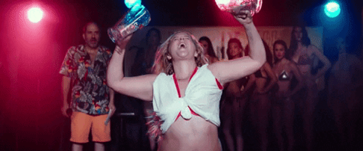 Amy Schumer Wet Tshirt At The Bar GIF