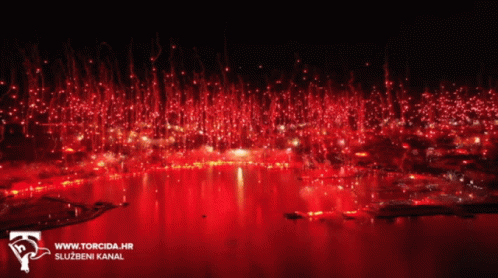 an aerial view of a fireworks display with the website www.torcida.hr visible