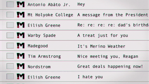 An Arrow Pointing To The Reply All Button On A Computer Screen GIF
