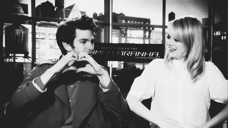 Andrew Garfield Emma Stone Hand Hearts GIF