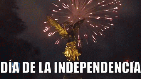 Angel Statue Saying Dia de la Independencia