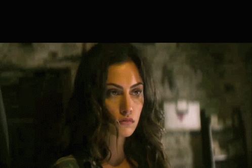 Angry Face Of Phoebe Running GIF