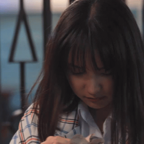 Animated Money Kiss Thai Actress GIF