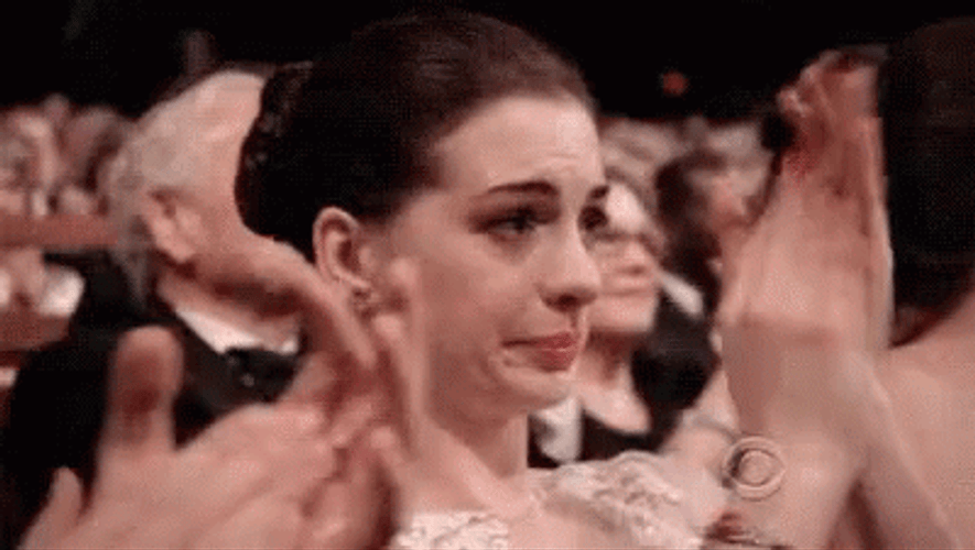 Anne Hathaway Clapping GIF
