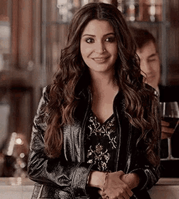 Anushka Sharma Gif GIF