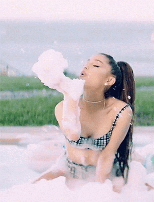 Ariana Grande Bubble Porn - Ariana Grande Nicki Minaj Bubble Pool GIF | GIFDB.com