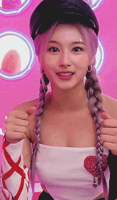 Attentive Singer Sana Nodding GIF