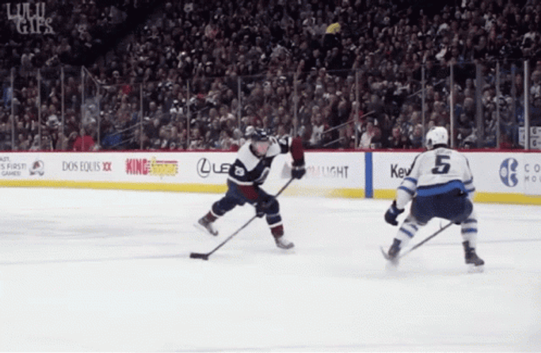 Avalanche Game Play GIF