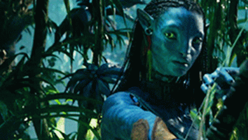 Avatar 2 Neytiri Hunting GIF