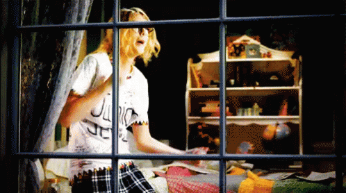 Awkward Taylor Swift Dancing GIF