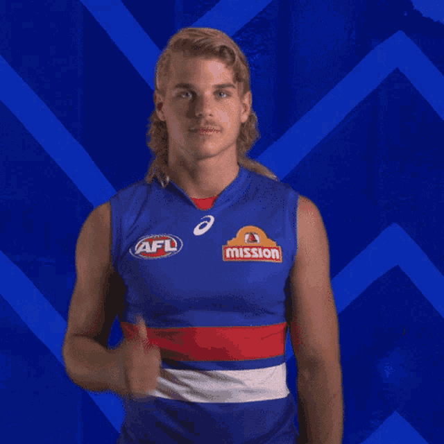 Bailey Smith Thumbs Up Gif GIF