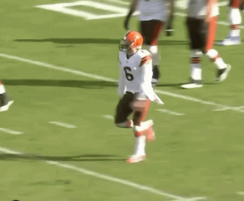 Baker Mayfield Cleveland Football Run GIF