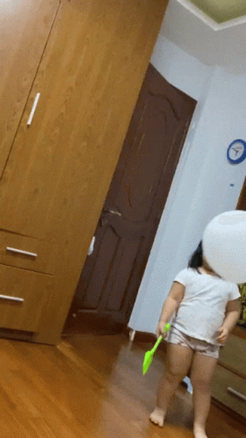 Balloon Deflating GIF