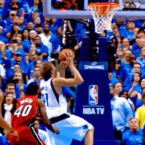 Basketball Player Number 40 Jumping For Ball GIF