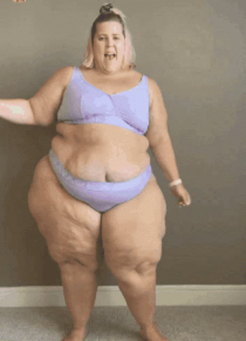 Cute Bbw Dancing Posing GIF