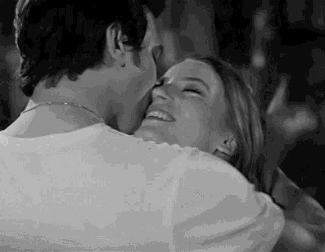 Beijo Na Bochecha Kiss Gif GIF