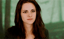 Bella Swan Face Close Up Zoom GIF
