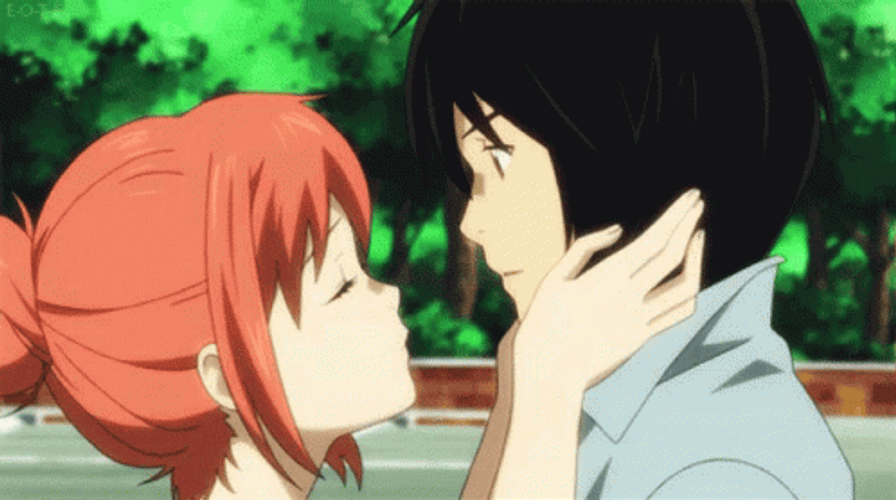 Besos Anime GIF