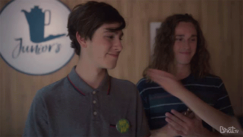 Besos De Novios 498 X 280 Gif GIF