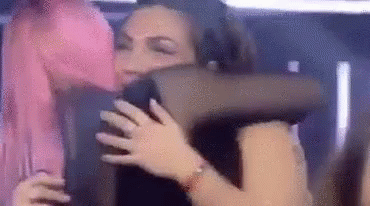 Besos Y Abrazos 370 X 206 Gif GIF