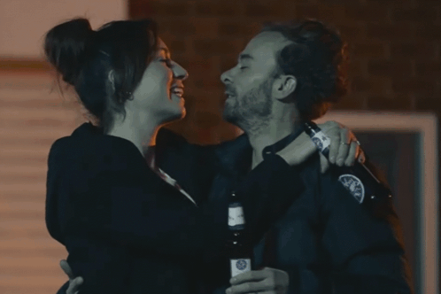 Besos Y Abrazos 498 X 332 Gif GIF