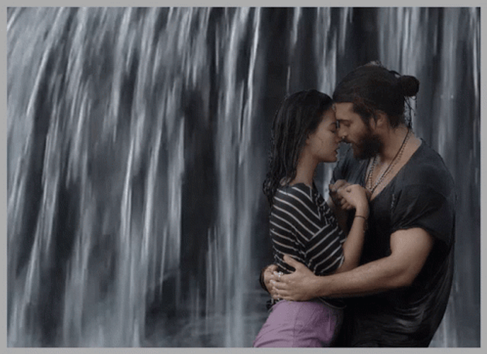 Besos Y Abrazos GIF