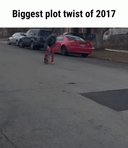 Biggest Plot Twist Of 2017 GIF