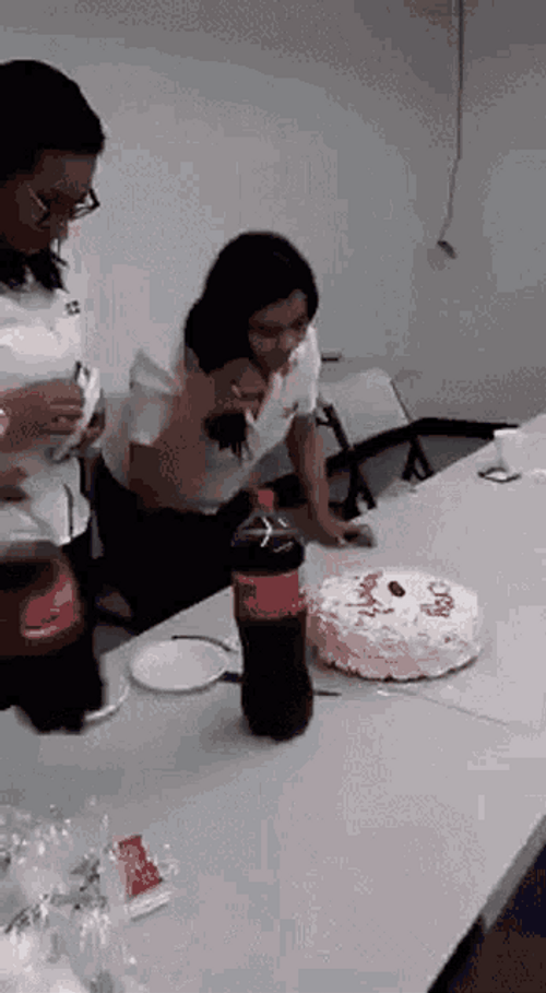 GIF happy birthday cake - animated GIF on GIFER