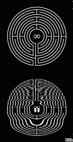 Black and White Labyrinth
