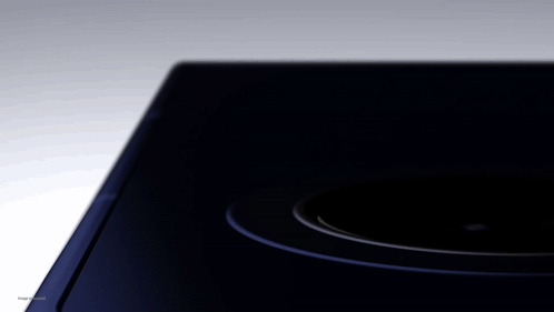 Black Object With White Border