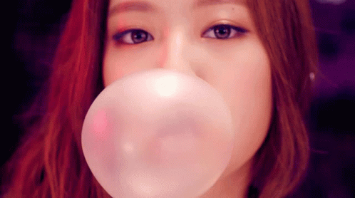Blackpink Jennie Popping Bubble Gum GIF