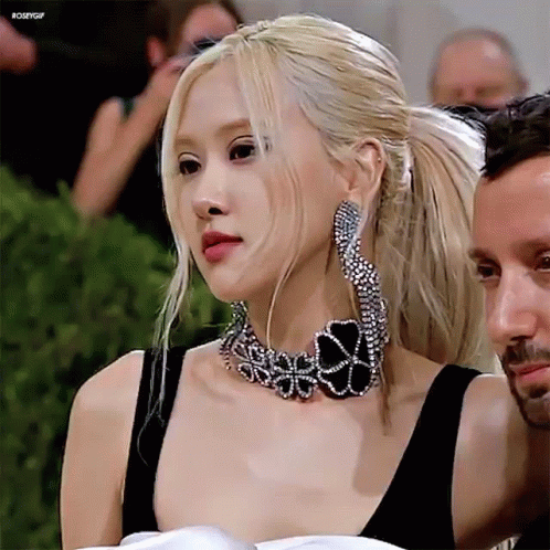 Blackpink Rose Met Gala GIF