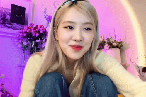 Blackpink Rose Smile Shyly GIF
