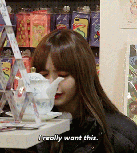 Blackpink Sad Lisa GIF