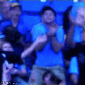 Blurry Crowd 4gifs.com
