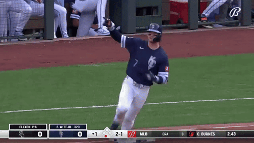 Bobby Witt Running Fast GIF