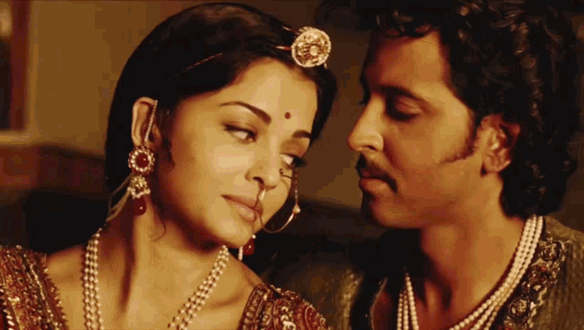 Bollywood Aishwarya Rai Hrithik Roshan GIF