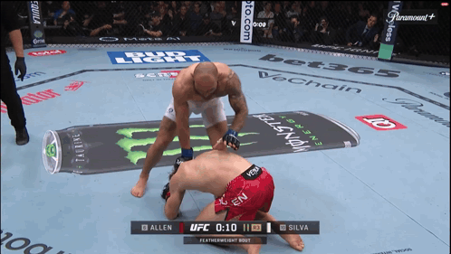 Boxing Match Between Allen And Silva On Paramount+ GIF