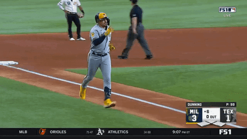 Brewers Player Runs Toward Duarte