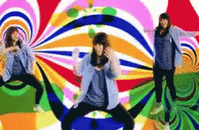 Broad City Abbi Jacobson Groovy GIF