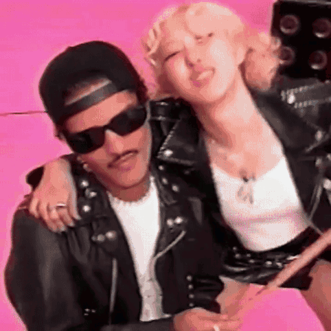 Bruno Mars And Rose Vibe Apt Song GIF