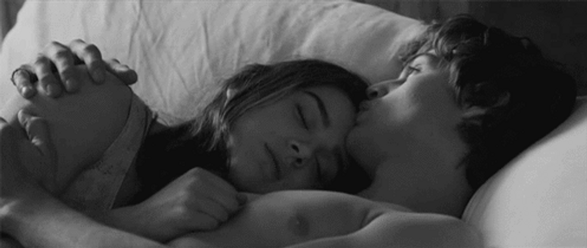 Buenas Noches Corazón GIF