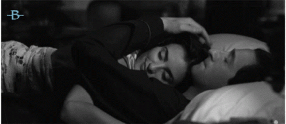 Buenas Noches Corazón GIF