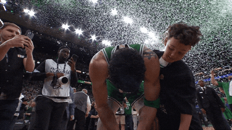 Buenos Dias Papa GIF