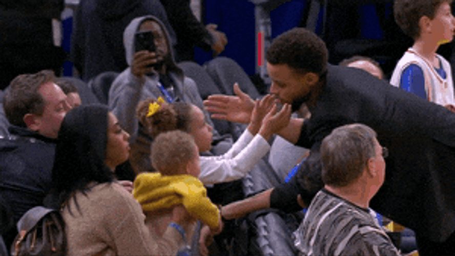 Buenos Dias Papa GIF
