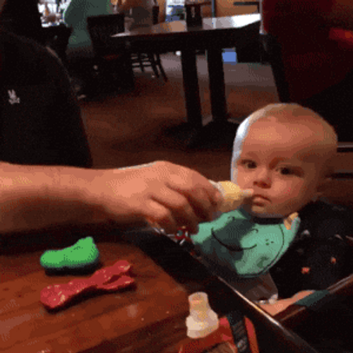 Buenos Dias Papa GIF
