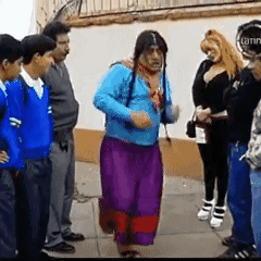 Cartoon Character Saying Chola Mais GIF