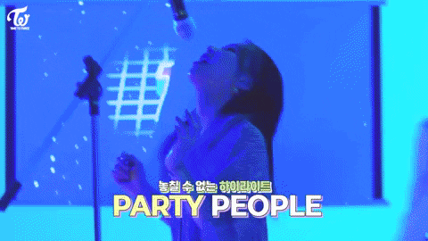 Chaeyoung Having Difficulty Reaching The Microphone GIF