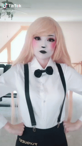 Charlie Magne Cosplay Hazbin Hotel GIF